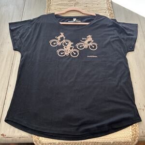 Marushka Black Tan Dogs Riding Bicycles T Shirt Women’s Sz XL Hand Printed